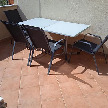 Apartment Visnja Pasman