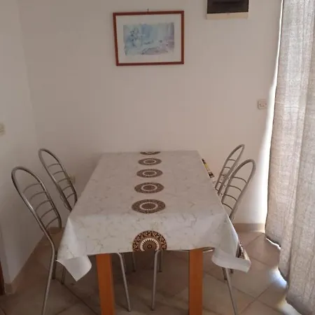 شقة Visnja